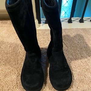Black UGG boots size 7